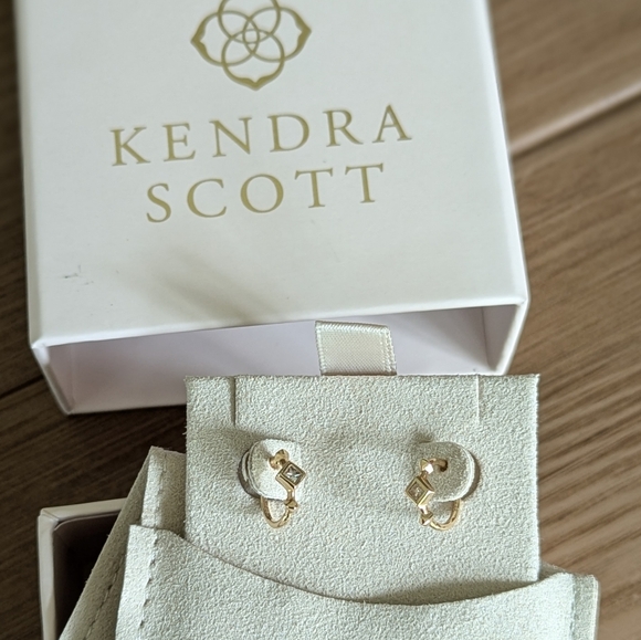 Kendra Scott Michelle 14k Diamond Huggie Earrings - Picture 4 of 6